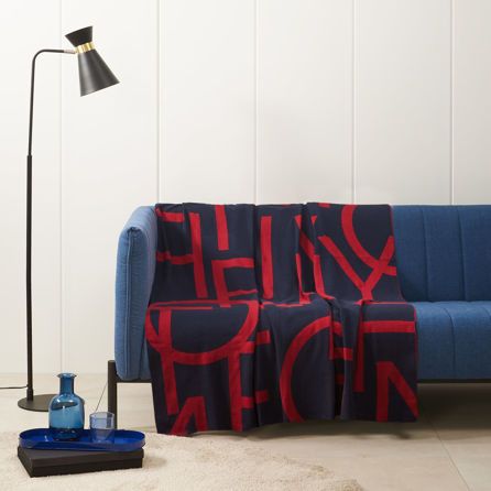 Εικόνα της ΚΟΥΒΕΡΤΑΚΙ ΚΑΝΑΠΕ LOGOMANIA - ΚΟΚΚΙΝΟ ΣΚΟΥΡΟ