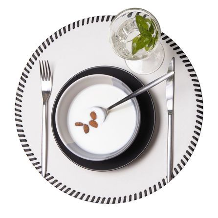 Εικόνα της ΣΟΥΠΛΑ ΣΤΡΟΓΓΥΛΟ ΜΕ ΔΕΡΜΑΤΙ - ΛΕΥΚΟ/ΜΑΥΡΟ